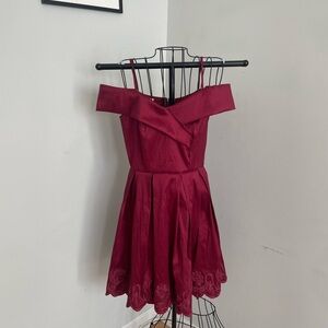 Elegant Off-Shoulder Burgundy Dress